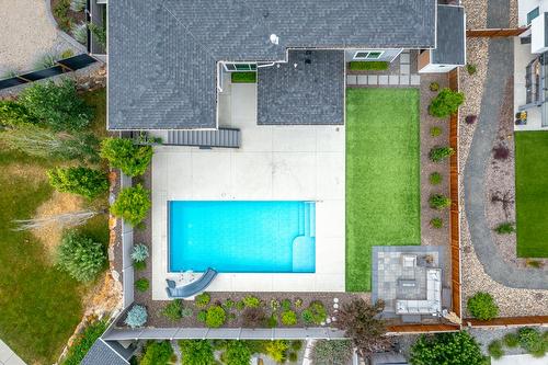 631 Mt Ida Crescent, Coldstream, BC - Outdoor With In Ground Pool
