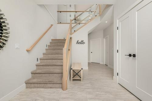 631 Mt Ida Crescent, Coldstream, BC - Indoor Photo Showing Other Room
