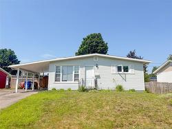 137 Elizabeth ST  Woodstock, NB E7M 1P8