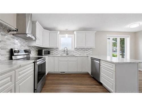 45 Cabot Dr, Moncton, NB 