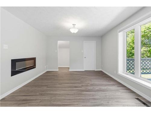 45 Cabot Dr, Moncton, NB 