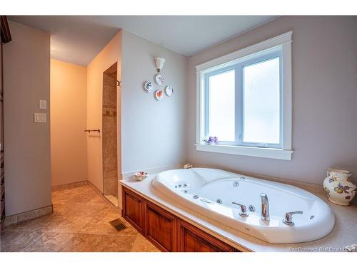 235 Summerhill Row, Fredericton, NB 