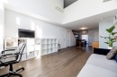Salon - 6-221 Boul. Bouchard, Dorval, QC 