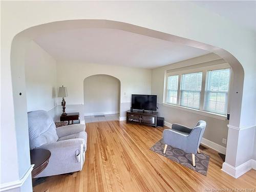 386 Salisbury Rd, Moncton, NB 