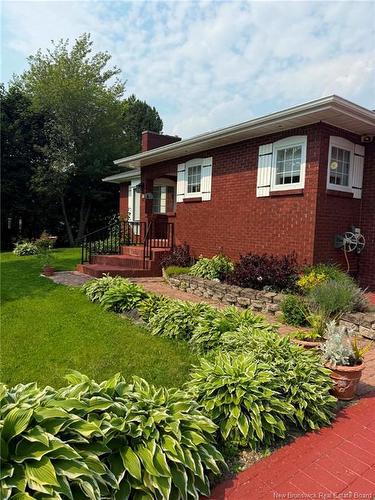 10 Coady St, Miramichi, NB 