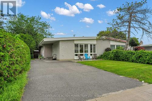 1299 MEADOWLANDS DRIVE E  Ottawa, ON K2E 6K4