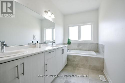 58 Shepherd Drive, Barrie, ON 