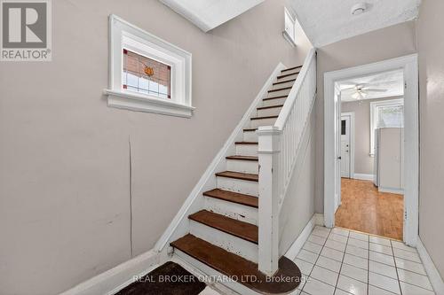 271 Manor Road E, Toronto, ON 
