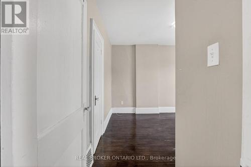 271 Manor Road E, Toronto, ON 