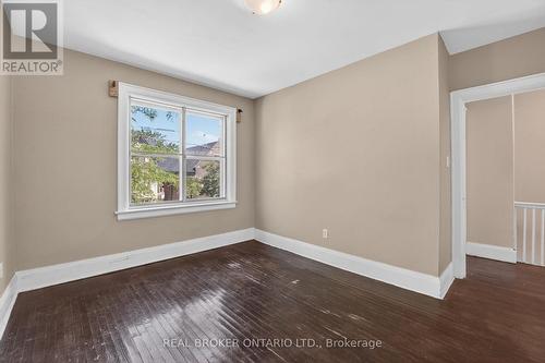 271 Manor Road E, Toronto, ON 