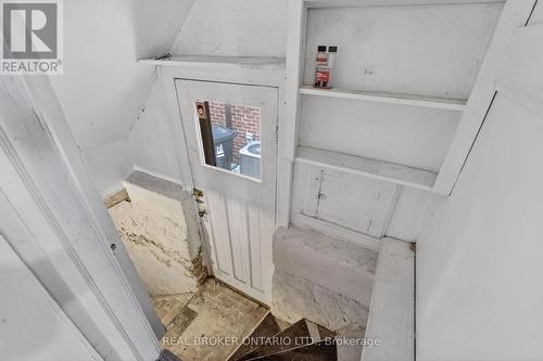 271 Manor Road E, Toronto, ON 