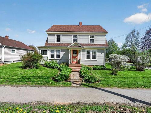 156 Cottage Street  Berwick, NS B0P 1E0