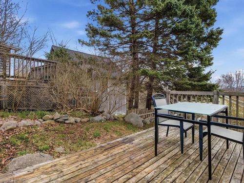 9 Maplewood Drive, Halifax, NS 