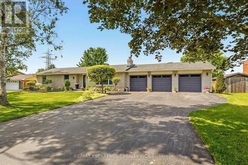 18 Fireside Drive, Hamilton, ON 