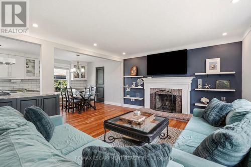 18 Fireside Drive, Hamilton, ON 