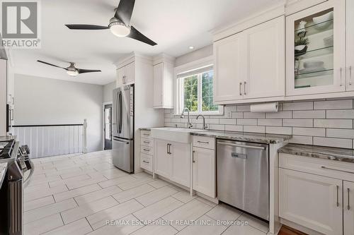 18 Fireside Drive, Hamilton, ON 