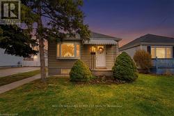 547 COCHRANE ROAD  Hamilton, ON L8K 3H4