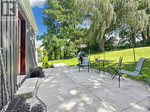 21 Fife Street W, Caledonia, ON 