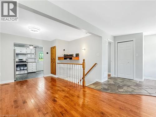 21 Fife Street W, Caledonia, ON 
