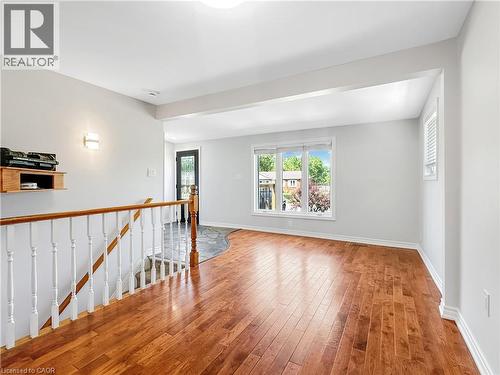 21 Fife Street W, Caledonia, ON 
