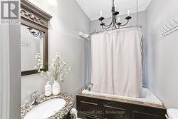 Main Suite Bathroom - 