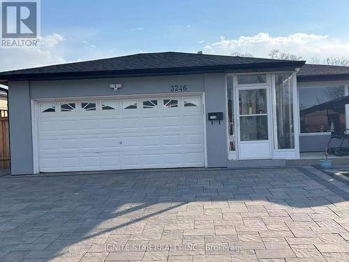 3246 Oakglade Crescent, Mississauga, ON 