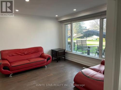 3246 Oakglade Crescent, Mississauga, ON 