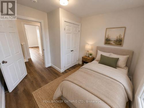 5 Rowanwood Street, Hamilton, ON 