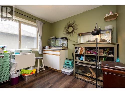 1469 Kloppenburg Road, Kelowna, BC - Indoor