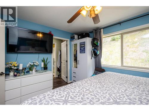 1469 Kloppenburg Road, Kelowna, BC - Indoor Photo Showing Bedroom