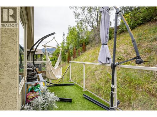 1469 Kloppenburg Road, Kelowna, BC - 