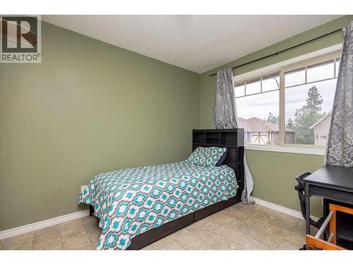1469 Kloppenburg Road, Kelowna, BC - Indoor Photo Showing Bedroom