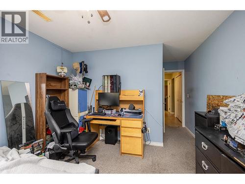 1469 Kloppenburg Road, Kelowna, BC - Indoor Photo Showing Office
