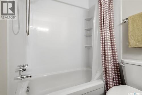 203 15 Alport Crescent, Regina, SK 