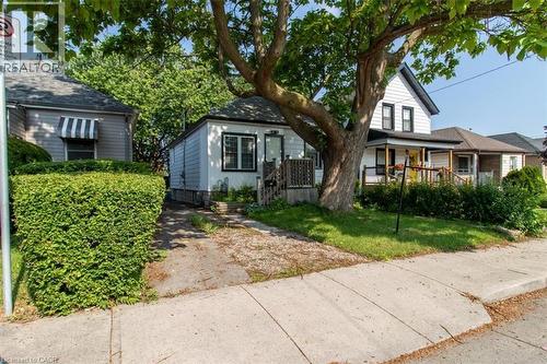 29 WEXFORD Avenue N  Hamilton, ON L8H 4M2