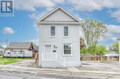 145 CENTRE STREET N  Oshawa, ON L1G 4C2