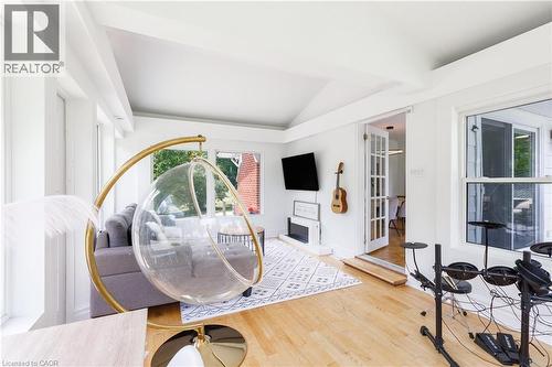 176 Riverbank Drive, Cambridge, ON 