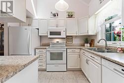 Bright Kitchen - 