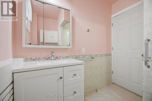 25 Hope Avenue, Hamilton, ON 