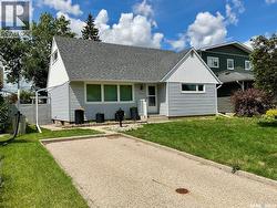 2604 Edward STREET  Regina, SK S4S 0M8