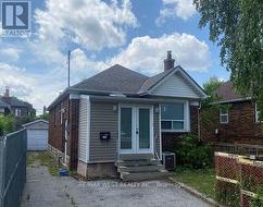 236 CEDRIC AVENUE Toronto, ON M6C 3Y1