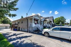 27 WAVERLEY ROAD Clarington (Bowmanville), ON L1C 1K8