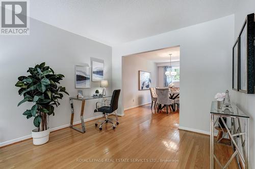 2651 Hollington Crescent, Mississauga, ON 