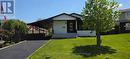 15 Colonial Court, Hamilton, ON 