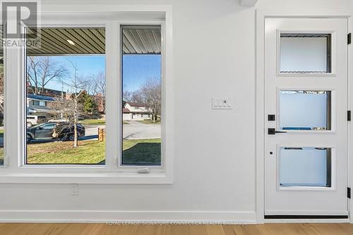 15 Colonial Court, Hamilton, ON 