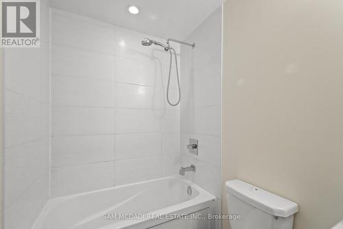 903 - 2055 Danforth Avenue, Toronto, ON 