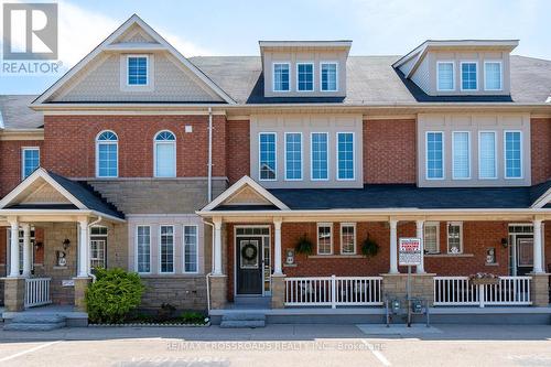 35 TORR LANE  Ajax, ON L1S 7N1