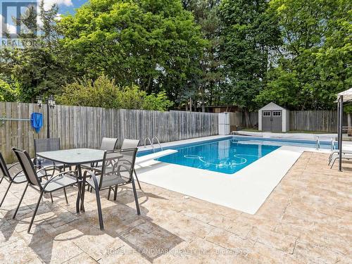 1209 Gloucester Square, Pickering, ON 