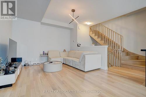 4 Gilbert Wright Avenue, Markham, ON 