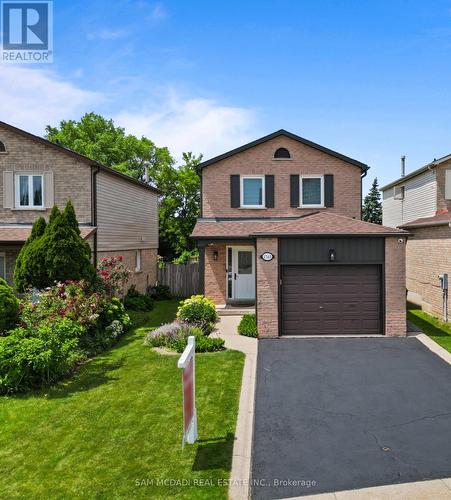 1541 CUTHBERT AVENUE  Mississauga, ON L5M 3R6